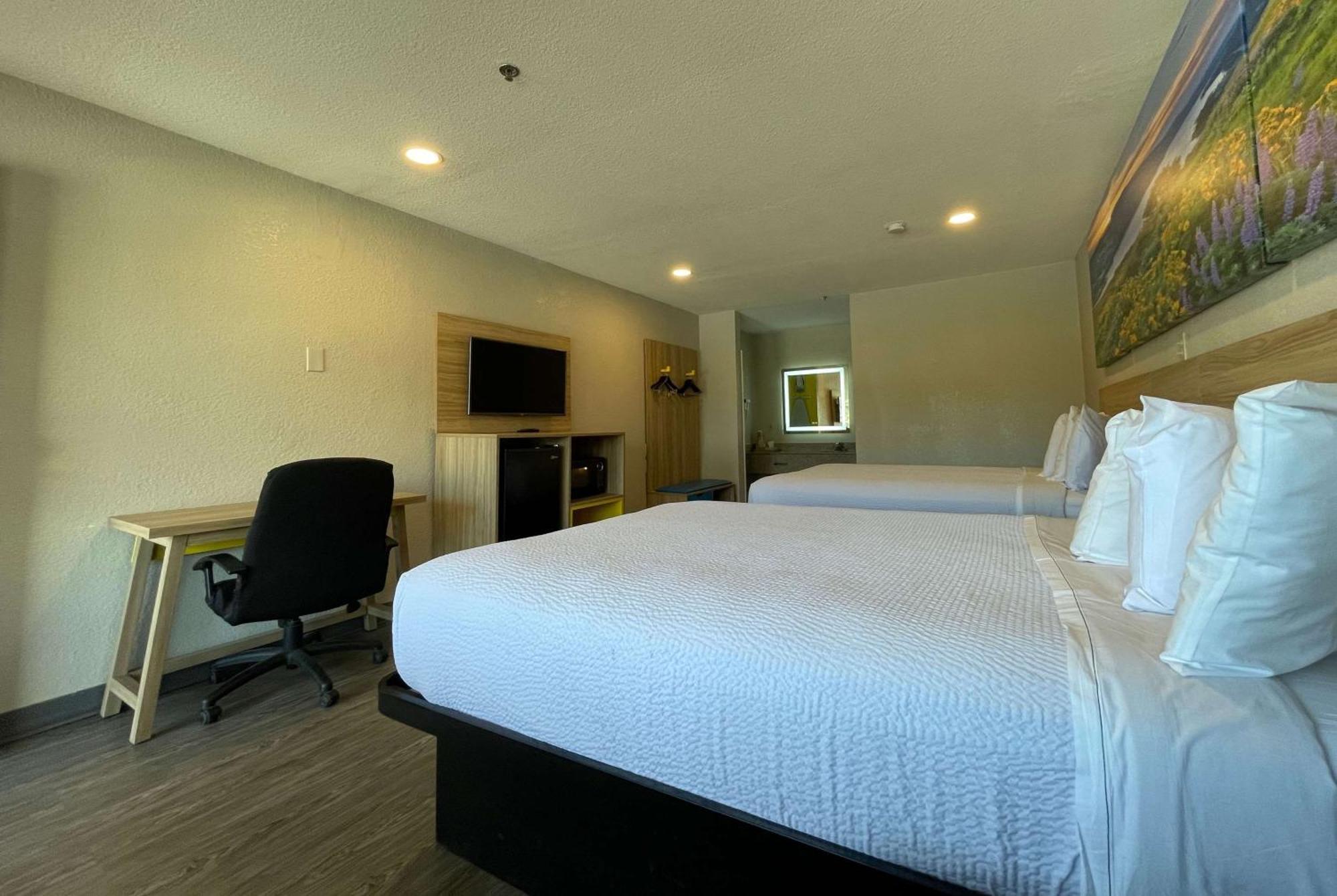 Days Inn By Wyndham Near Seaworld San Antonio Extérieur photo